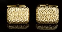 Lot 683 - Pair gold (18ct) cufflinks with basket-weave...