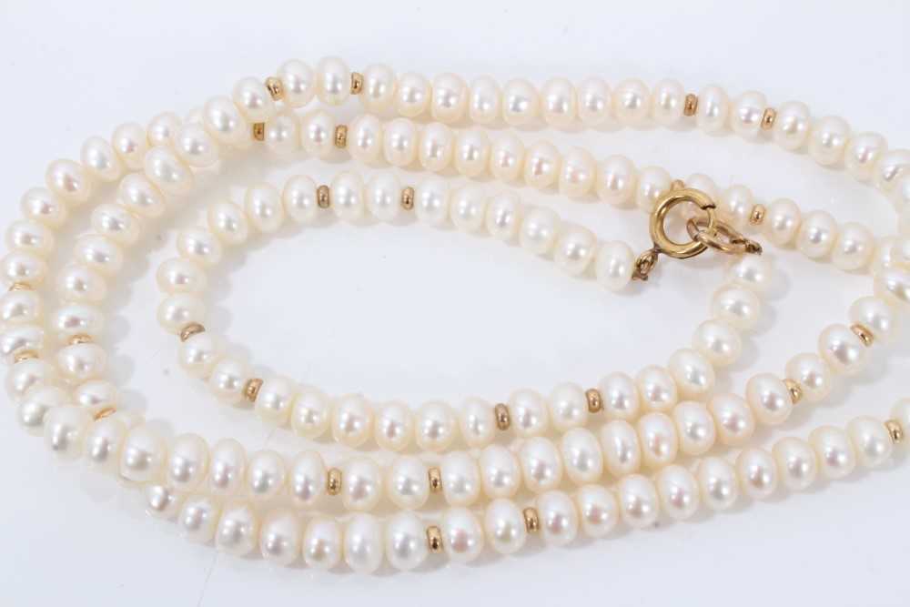 Lot 228 - Fresh water pearl necklace with 9ct gold