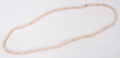 Lot 232 - Fresh water pearl single strand long necklace and silver wirework ring set with a single cultured pearl