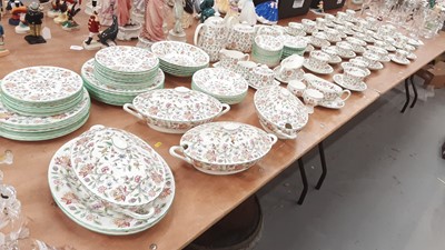 Lot 1316 - Extensive Minton Haddon Hall tea, coffee and dinner service