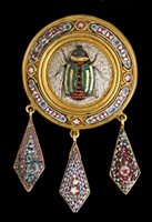 Lot 715 - 19th century micromosaic pendant / brooch, the...