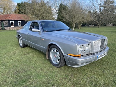 Lot 2054 - 1994 Bentley Continental R coupe, Registration M484FWR, Chassis SCBZB03C9SCH52262. This very elegant sports Bentley was the ultimate in luxury motoring in the 1990s costing in the region of £200,00...