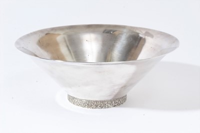 Lot 369 - 1970s Sterling silver bowl, together with a silver napkin ring and a pair of silver plated napkin rings