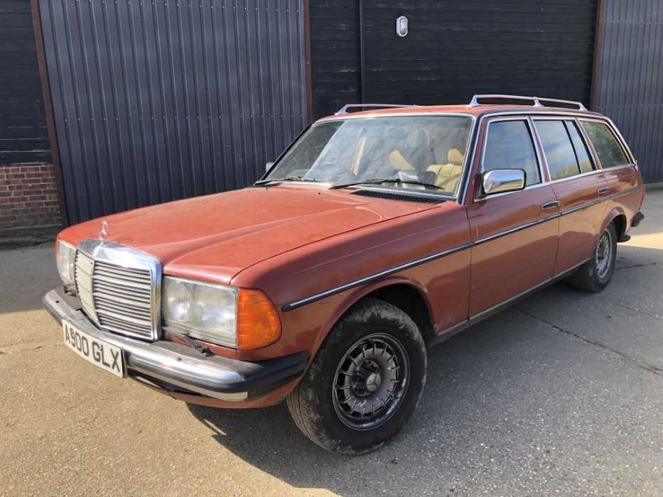 Lot 2061 - 1984 Mercedes 280TE automatic Estate, Registration A900GLX, - only three owners and 138,466 miles from new. This desirable classic Mercedes estate was purchased by the late owner in October 1987 fr...