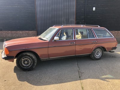 Lot 2061 - 1984 Mercedes 280TE automatic Estate, Registration A900GLX, - only three owners and 138,466 miles from new. This desirable classic Mercedes estate was purchased by the late owner in October 1987 fr...