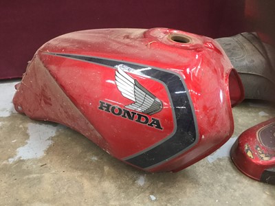 Lot 2085 - Honda CX500c tank, seat and side covers together with a selection of motorcycle parts
