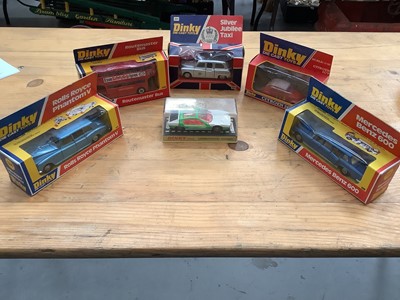 Lot 1859 - Dinky boxed selection including Lamborghini No.189, Mercedes Benz 600 No.128, Rolls Royce Phantom V No.124, Citroen 2CV 500, SilverJubilee Taxi No. 241, Routemaster Bus No. 289 (6)