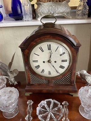 Lot 651 - Early 19th century bracket clock with twin fusee movement and circular painted dial in mahogany case