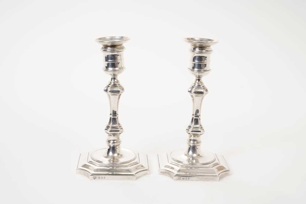 Lot 206 - Pair of George I style dwarf candlesticks, by Goldsmiths and Silversmiths, 1937