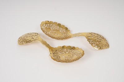 Lot 220 - Pair late 19th century silver gilt serving spoons, London 1897