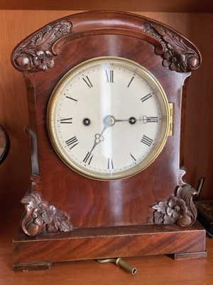 Lot 653 - Victorian mahogany bracket clock