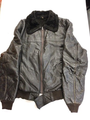 Lot 870 - American military -style flying jacket and other clothing