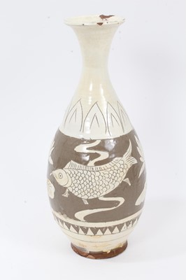 Lot 134 - Chinese Cizhou ware sgraffito-decorated bottle vase, Song style