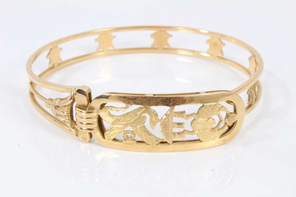 Lot 528 - Egyptian gold bangle, tests as approximately 18ct, 22.3 grams