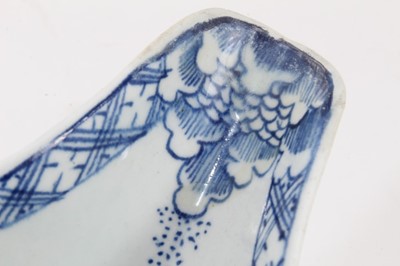 Lot 98 - A Bow large sauce boat, painted in blue with the Desirable Residence pattern, circa 1760