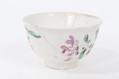 Lot 117 - A rare Bow miniature tea bowl, circa 1760