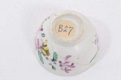 Lot 117 - A rare Bow miniature tea bowl, circa 1760