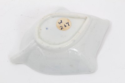 Lot 191 - A Worcester blue and white leaf shaped pickle dish, in the Two-Peony Rock Bird pattern, circa 1755