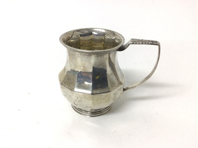 Lot 88 - William IV silver faceted mug