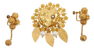 Lot 522 - Eastern gold and cultured pearl brooch and earrings with filigree decoration, marked 22K