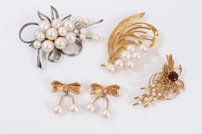 Lot 510 - Group of cultured pearl floral spray brooches, some marked 9ct and 14k.