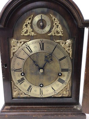 Lot 667 - 1930s Georgian-style Elliot bracket clock with Westminister chimes in mahogany case with gilt and silvered dial 35 cm  high