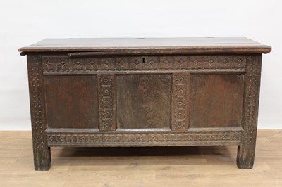 Lot 1480 - Early 18th century oak coffer