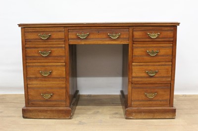 Lot 982 - Edwardian mahogany desk