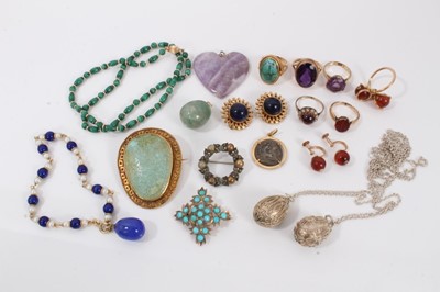 Lot 494 - Various jewellery and costume jewellery to include gold and gemstone rings