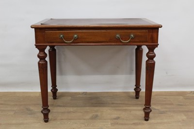 Lot 1489 - Victorian mahogany writing table