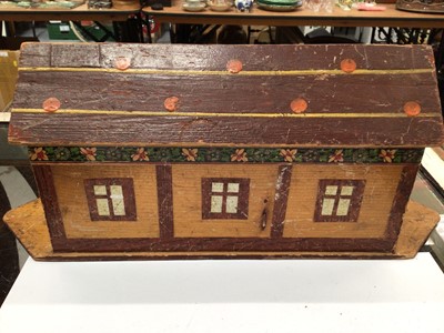 Lot 498 - Vintage Noah's Ark with assorted painted animals, pair of early 20th century bisque headed miniature dolls, painted metal animals and chess pieces