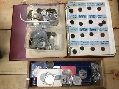 Lot 530 - G.B. - Mixed coinage to include pre 1947 silver, cupro-nickel, bronze Pennies etc (Qty)