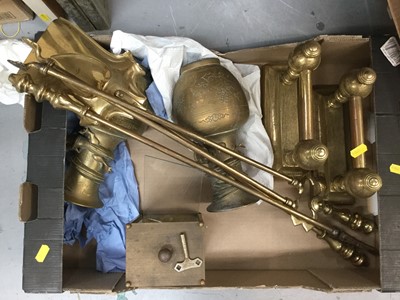 Lot 120 - Large collection of mixed brass ware to include horse brasses, fire irons and other items
