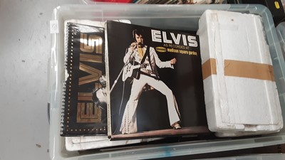 Lot 476 - Lot of Elvis records and other Elvis collectables