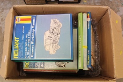 Lot 2032 - Five boxes of various classic car workshop manuals to include Haynes manuals and others (5 boxes)