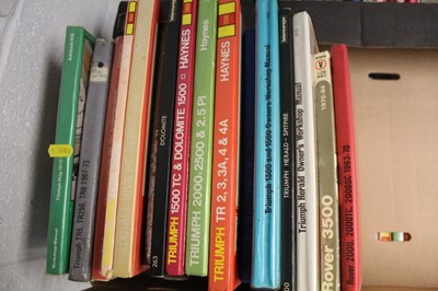 Lot 2032 - Five boxes of various classic car workshop manuals to include Haynes manuals and others (5 boxes)