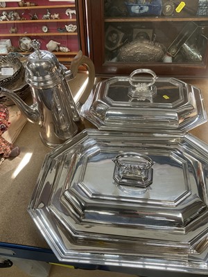 Lot 206 - Pair of silver plated tureens and covers together with silver plated coffee pot