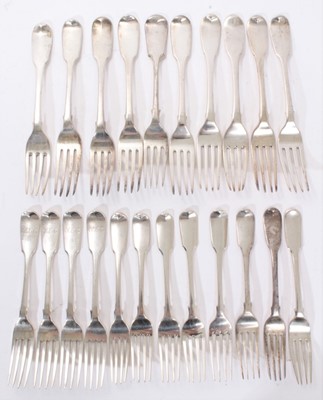 Lot 316 - Collection of twenty two Georgian and later silver forks (various dates and makers)