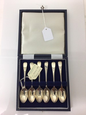 Lot 25 - Set of six Victorian silver teaspoons in fitted case, hallmarked Sheffield 1896