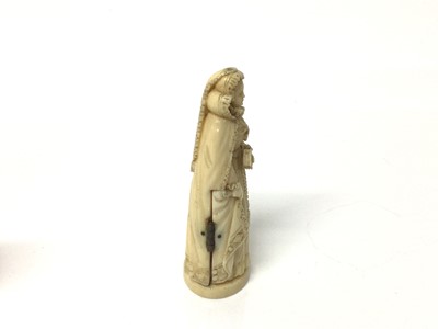 Lot 3 - 19th century Dieppe carved ivory figure of Mary Queen of Scots