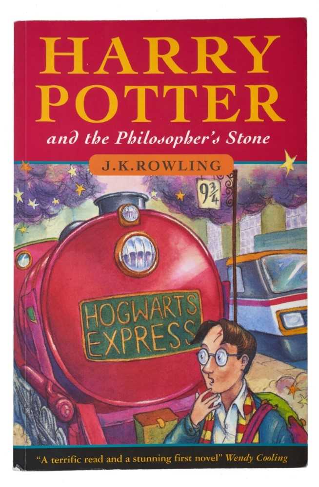 Lot 810 - J. K. Rowling - Harry Potter and the Philosopher's Stone, rare and desirable first edition, first printing 1997.
