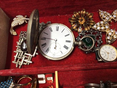 Lot 59 - Jewellery box containing vintage costume jewellery, silver full hunter pocket watch and bijouterie