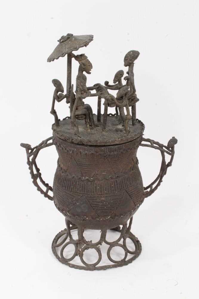 Lot 778 - Ashanti bronze dust pot