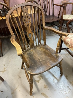 Lot 1046 - Ash and elm Windsor chair