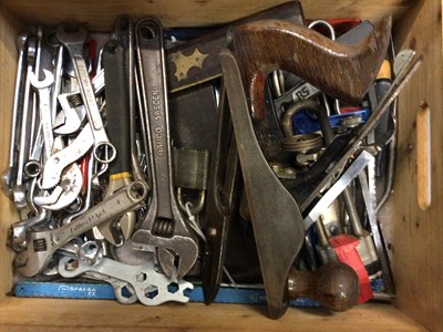 Lot 445 - Collection of assorted tools to be sorted into suitable lots