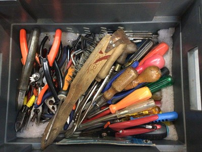 Lot 445 - Collection of assorted tools to be sorted into suitable lots