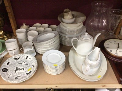 Lot 574 - Three shelves of assorted china and glassware to include Midwinter Homemaker plates, dinnerware, kitchen scales and sundries