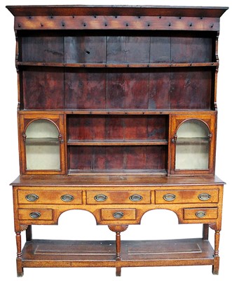 Lot 1315 - Good quality mid-18th century oak high dresser