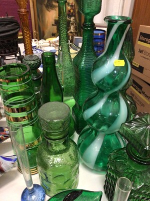 Lot 283 - Collection of green glass vases plus a few other coloured glass vases