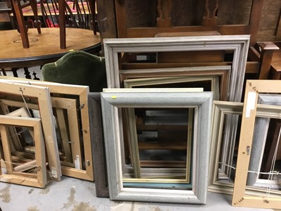 Lot 621 - Large collection of artists picture frames, various